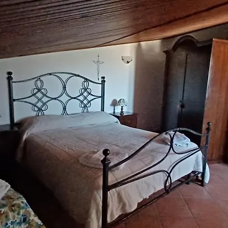 Holiday home Lo Scazzamauriello *